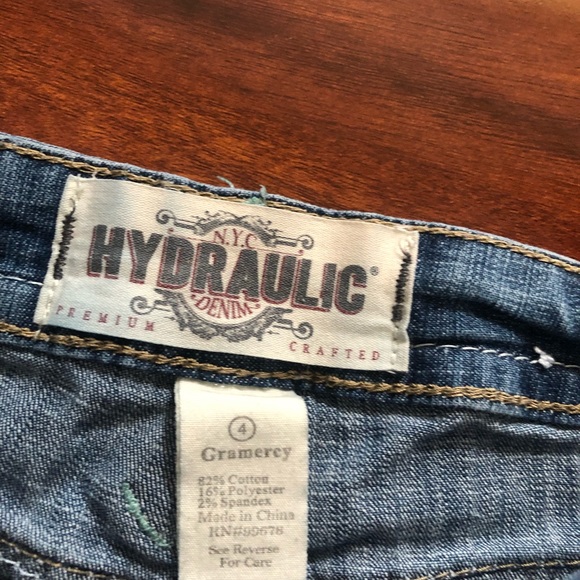 Hydraulic Gramercy Denim Short Western Design Size 4 - Picture 3 of 4